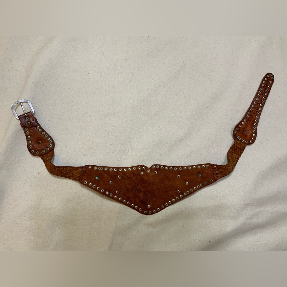 Handmade Vintage Brown Leather and Metal Belt - Picture 4 of 7